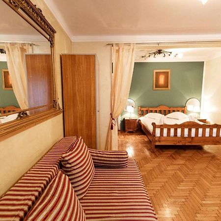 Hotel Dream House Braşov Exterior foto