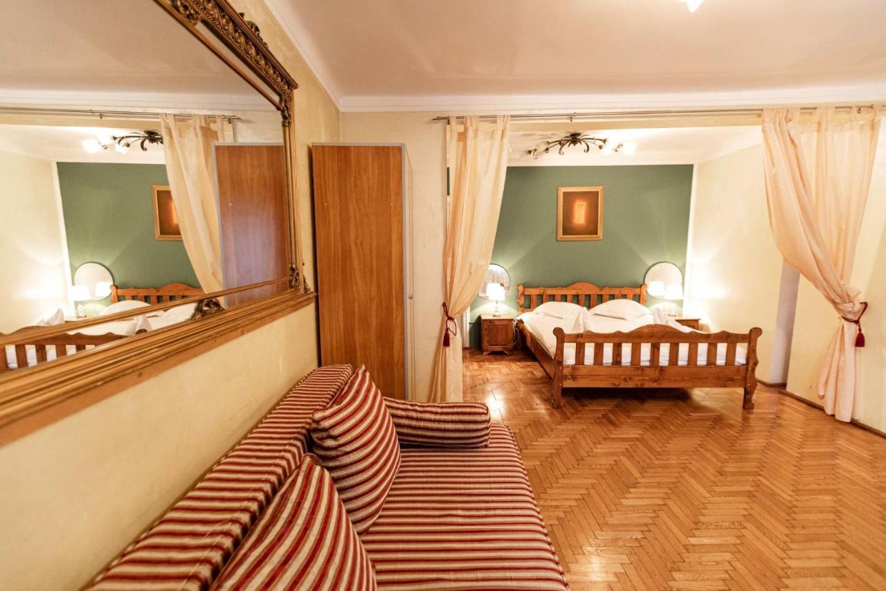 Hotel Dream House Braşov Exterior foto